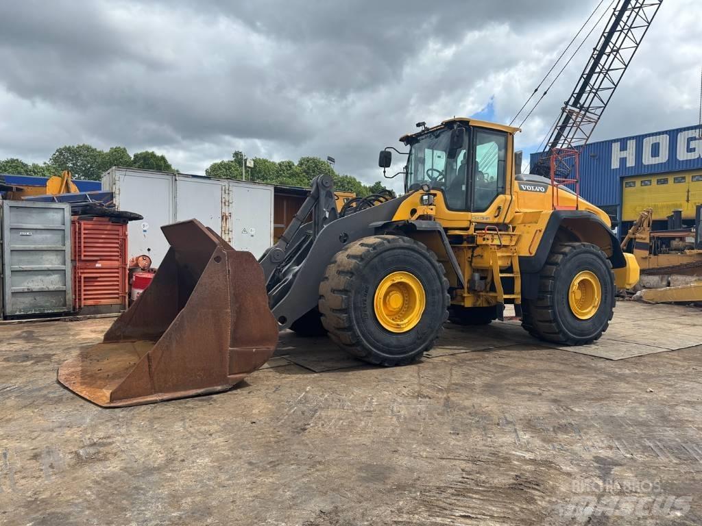 Volvo L 220 H Radlader