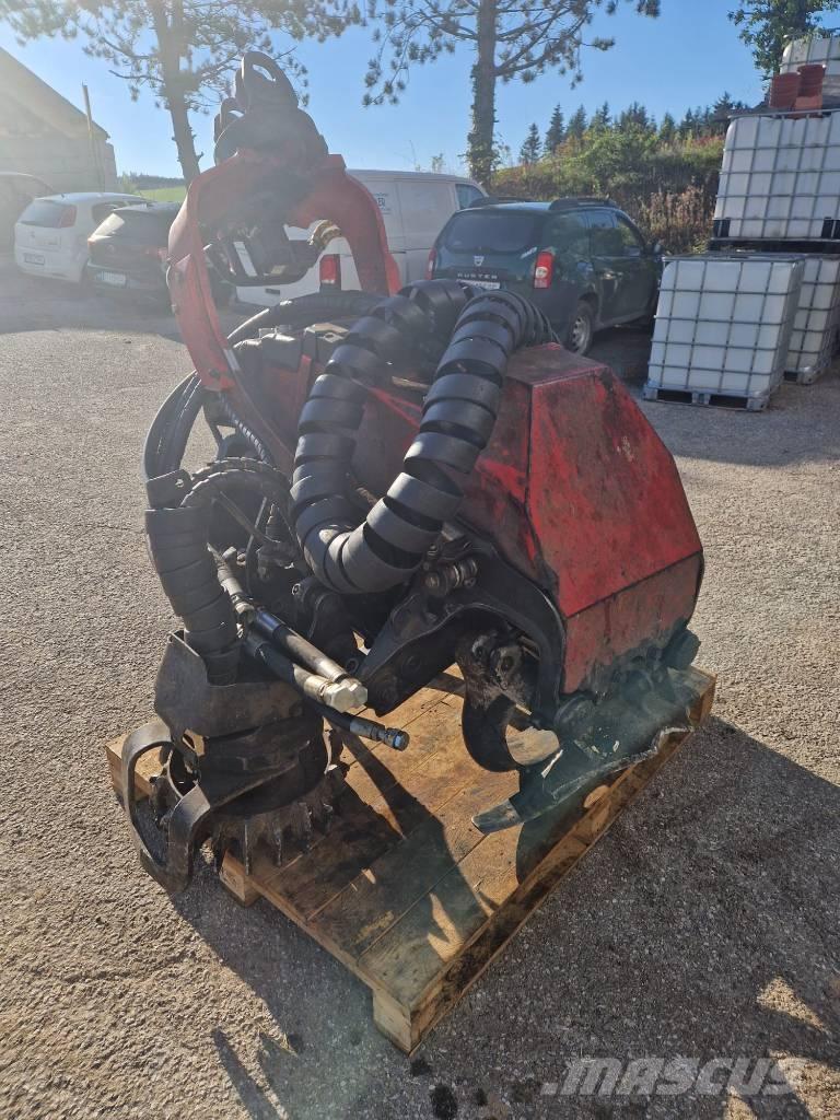 Komatsu 124 Entastungsgerät