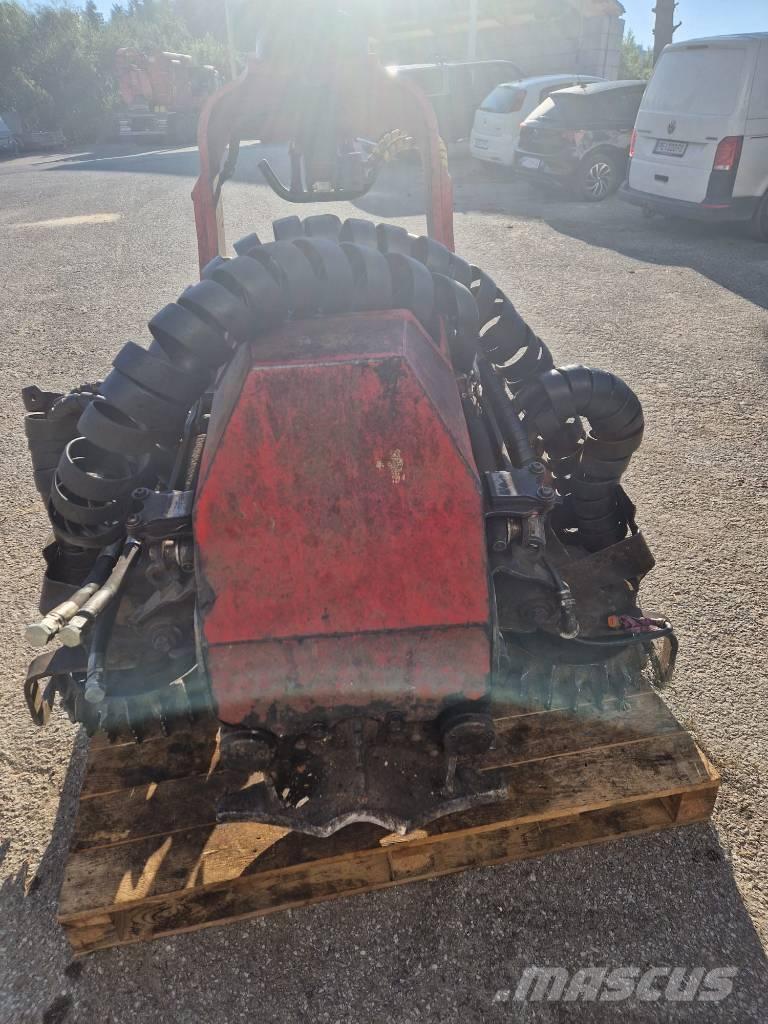 Komatsu 124 Entastungsgerät