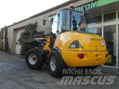 Volvo L25-B Radlader