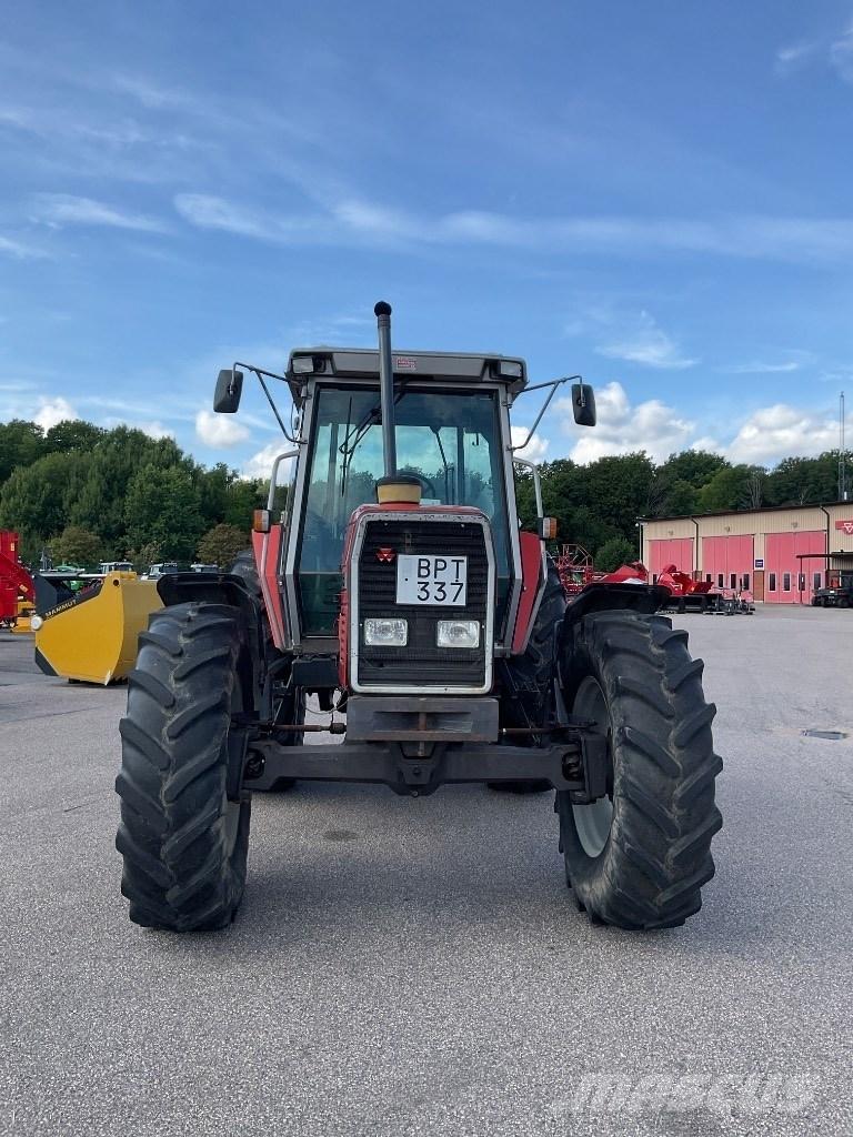 Massey Ferguson 3115 Traktoren