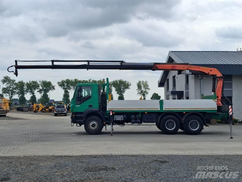 Iveco Trakker 360 Kranwagen