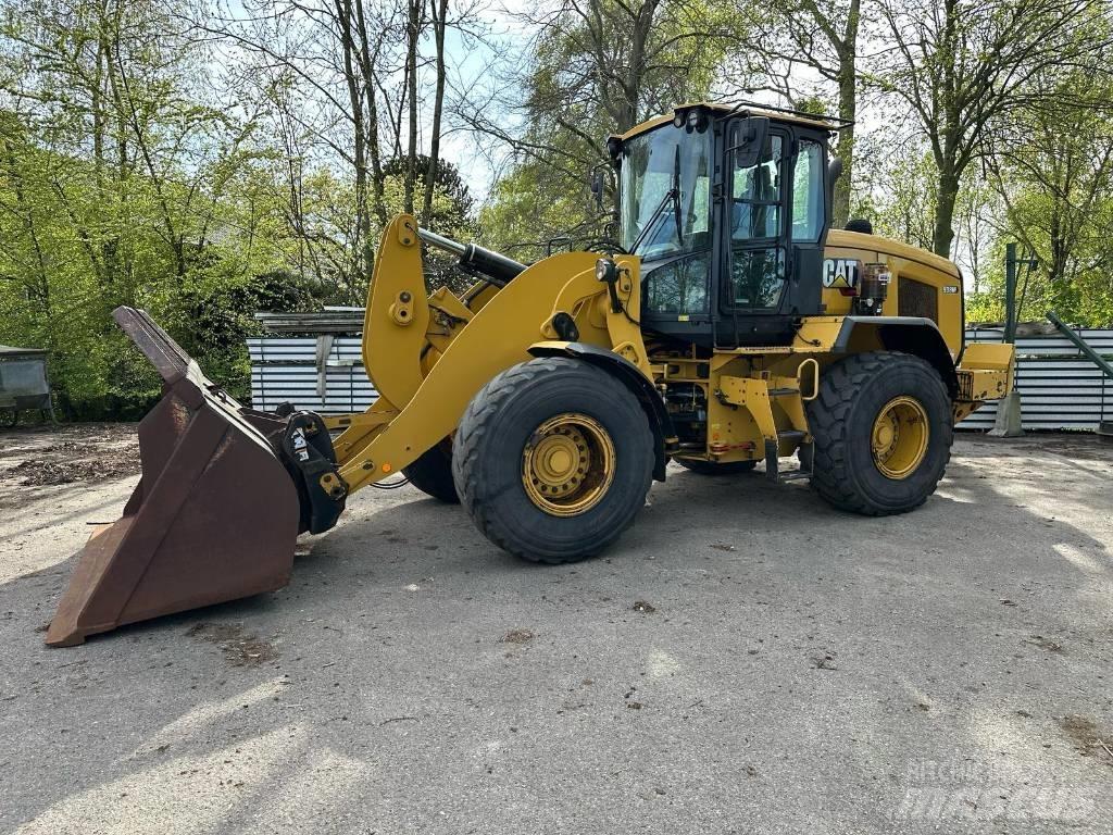 CAT 938M Radlader