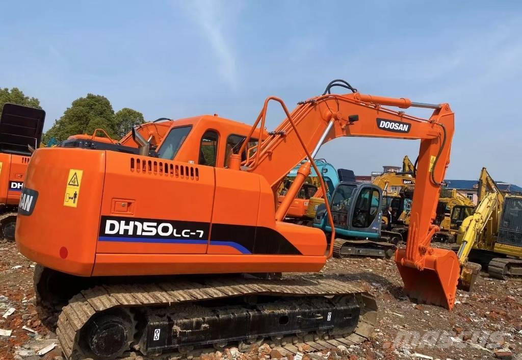 Doosan DH 150 Raupenbagger