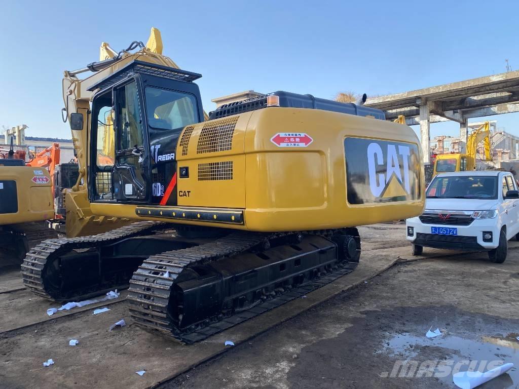 CAT 326D2L Raupenbagger