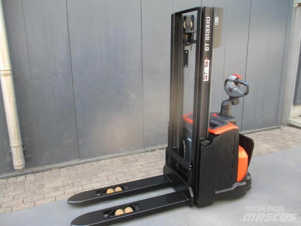 BT SWE 100 Deichselstapler