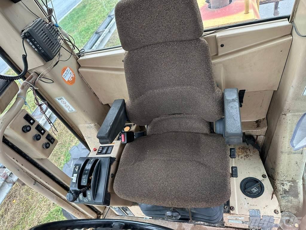 CAT 14H Grader