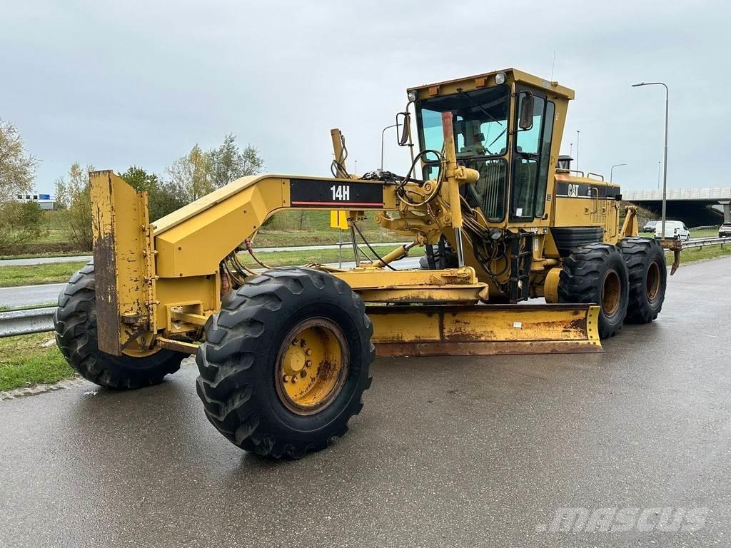 CAT 14H Grader
