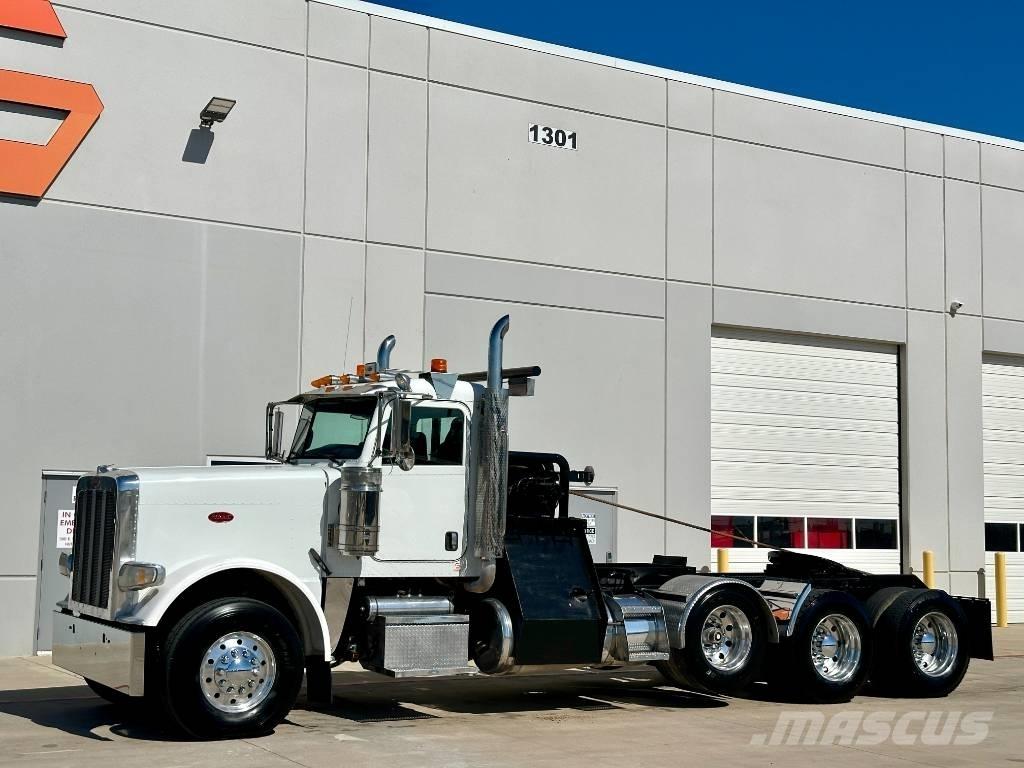 Peterbilt 388 Bergungsfahrzeuge