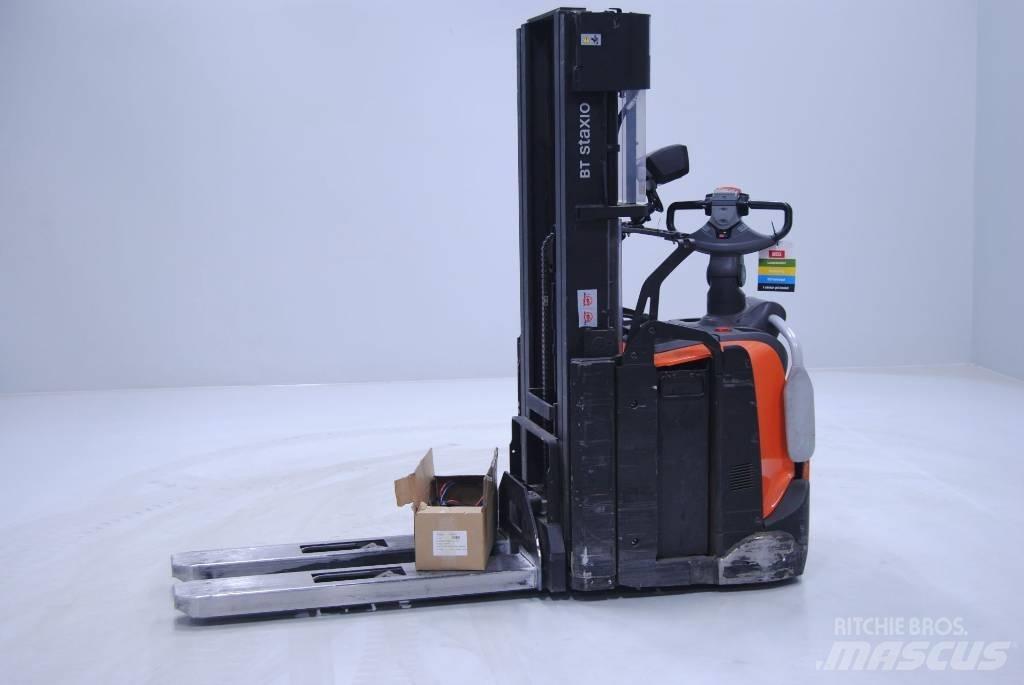 Toyota SPE200L Deichselstapler