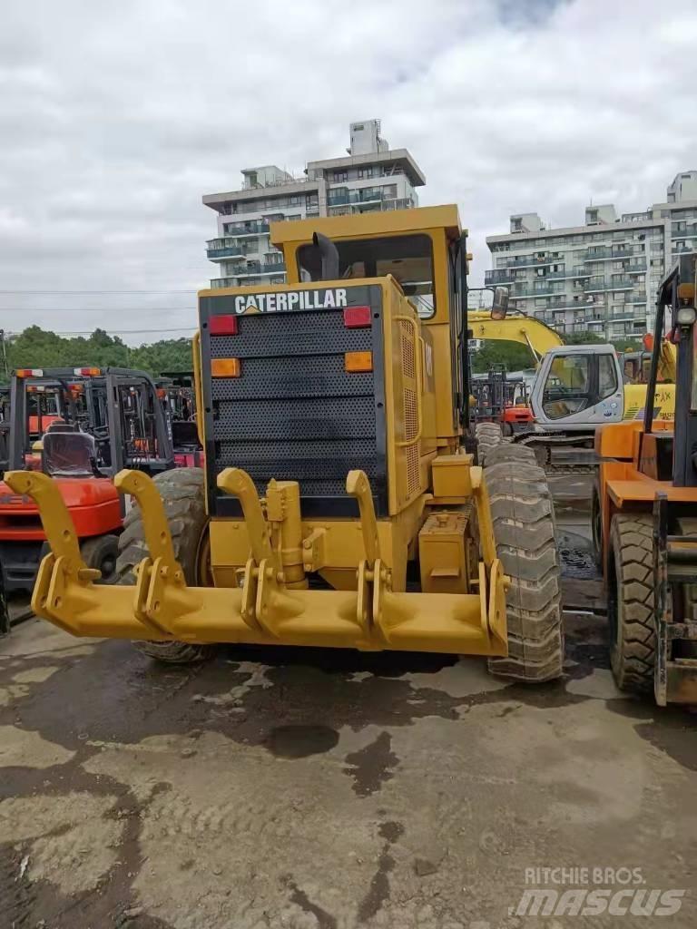 CAT 12 G Grader