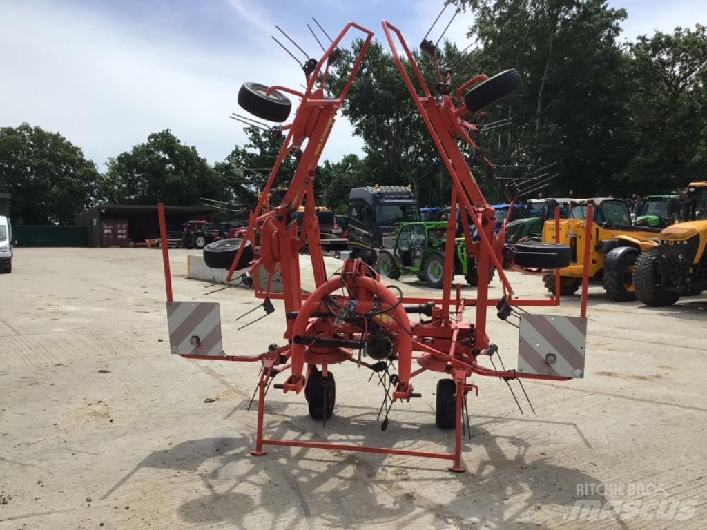 Kuhn GF 6502 Schwader