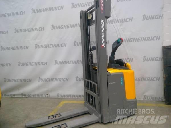 Jungheinrich ERC 212 Selbstfahrstapler