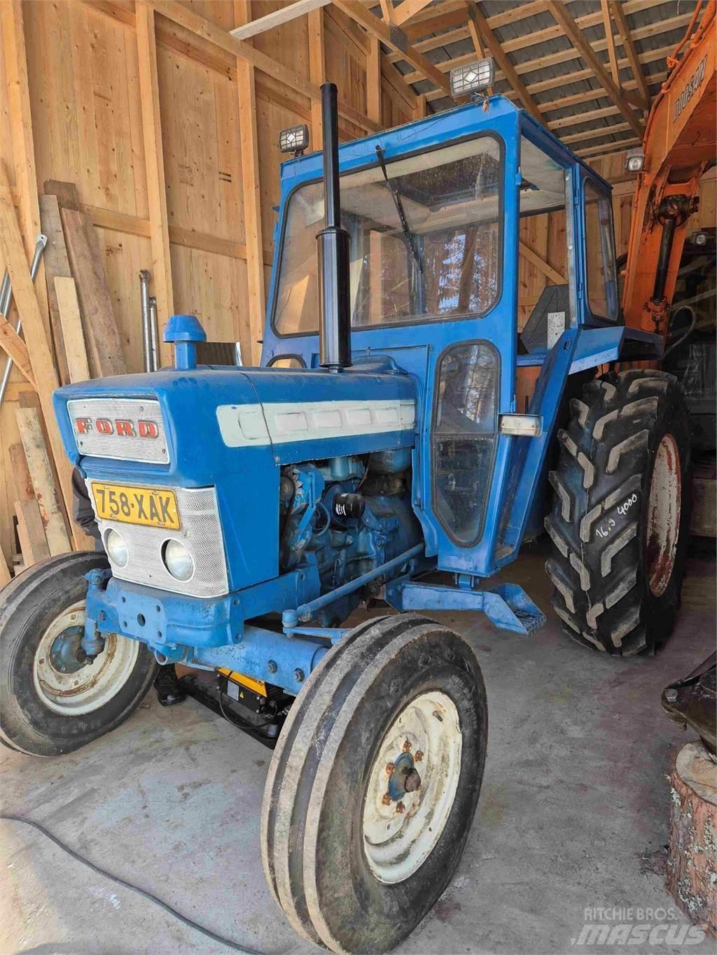 Ford 4000 Traktoren
