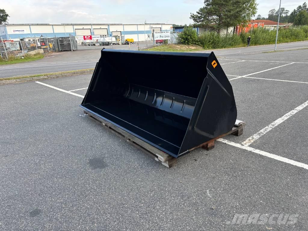 Quicke VL 265 SMS Front loader accessories