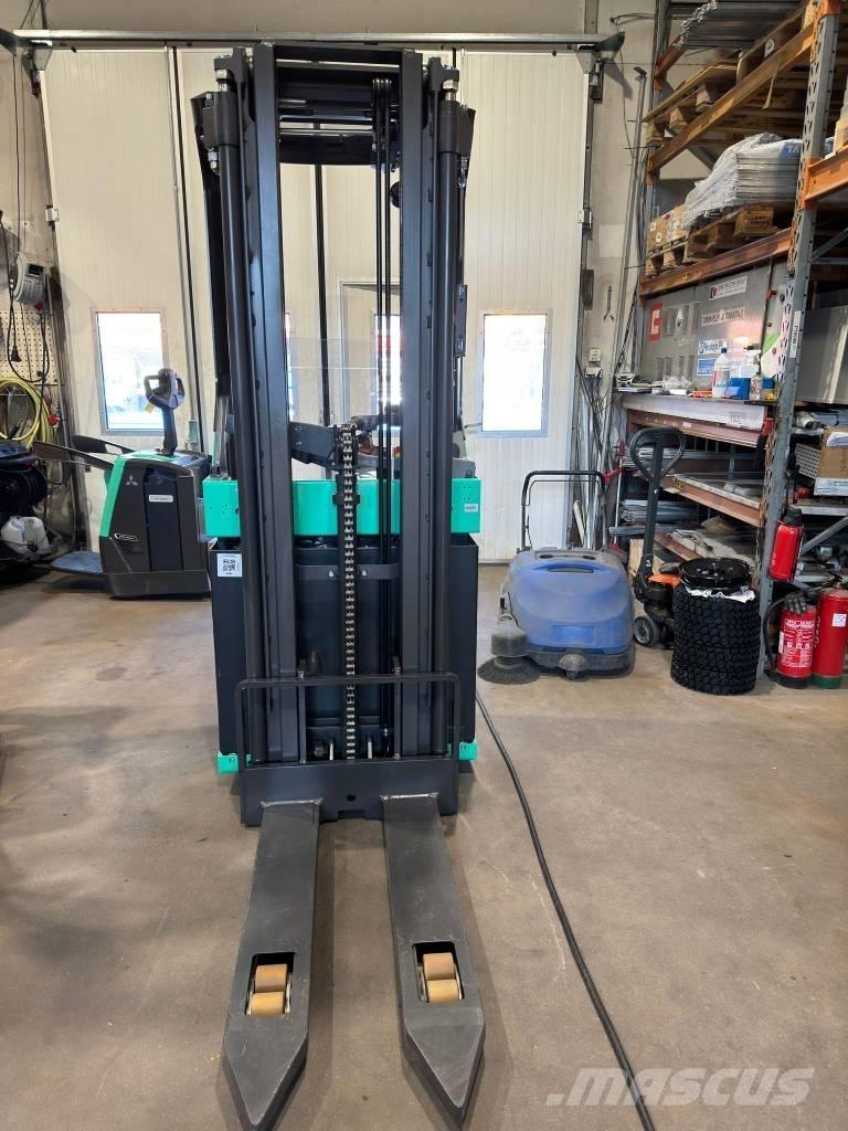 Mitsubishi SBR16N2 Selbstfahrstapler