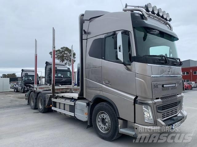 Volvo FH 750 Holztransporter