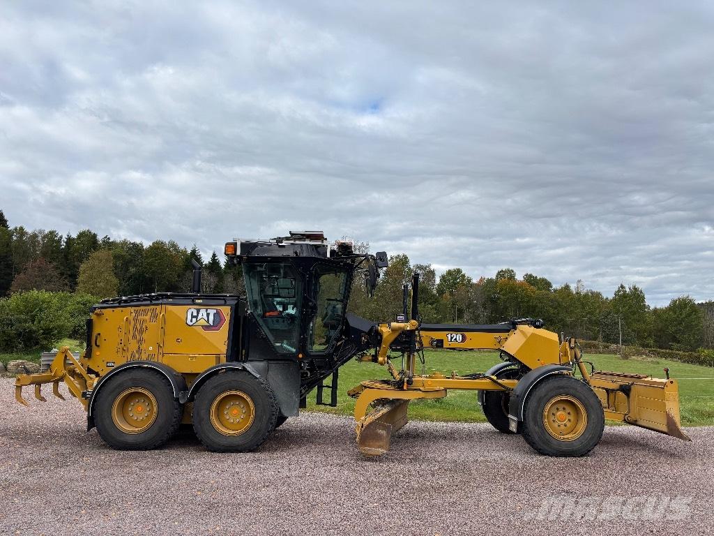 CAT 120 AWD Sonstige Baumaschinen