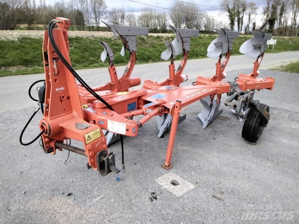 Kuhn VARIMASTER 121 Wendepflüge