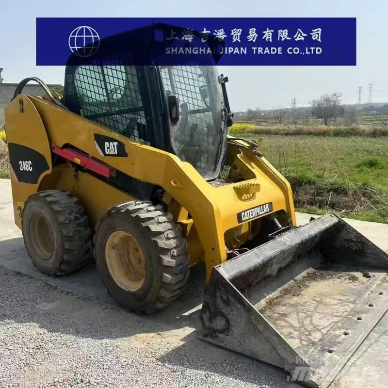 CAT 246 C Kompaktlader