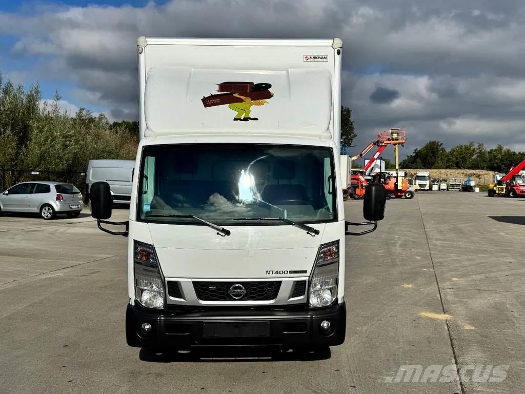 Nissan NT 35.14 Andere Transporter