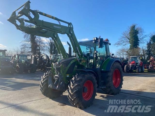 Fendt 516 Vario Traktoren