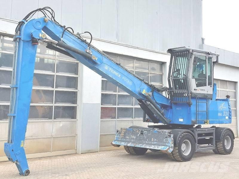 Fuchs MHL 334 D Materialumschlag