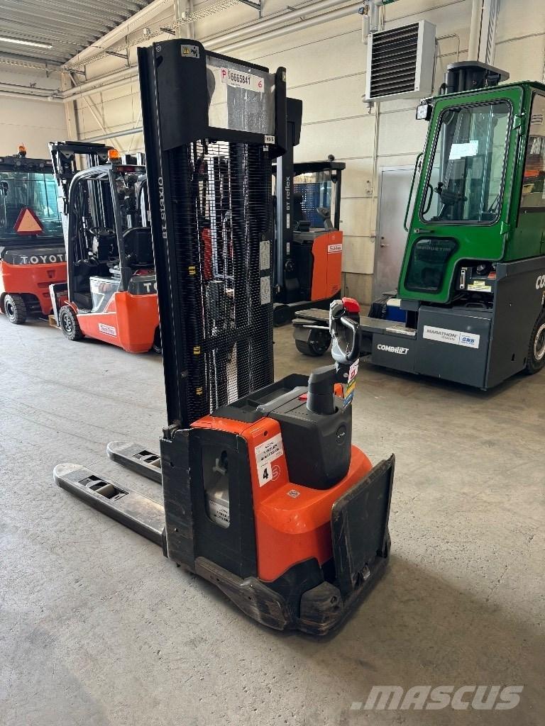 Toyota SWE140L Deichselstapler