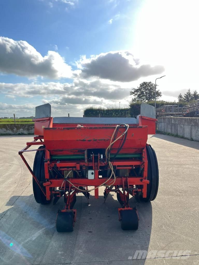 Structural PM 20 Kartoffellegemaschinen