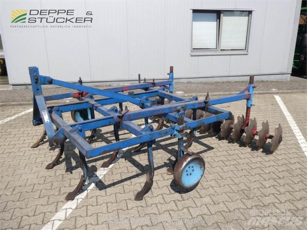Lemken Achat 11C Grubber