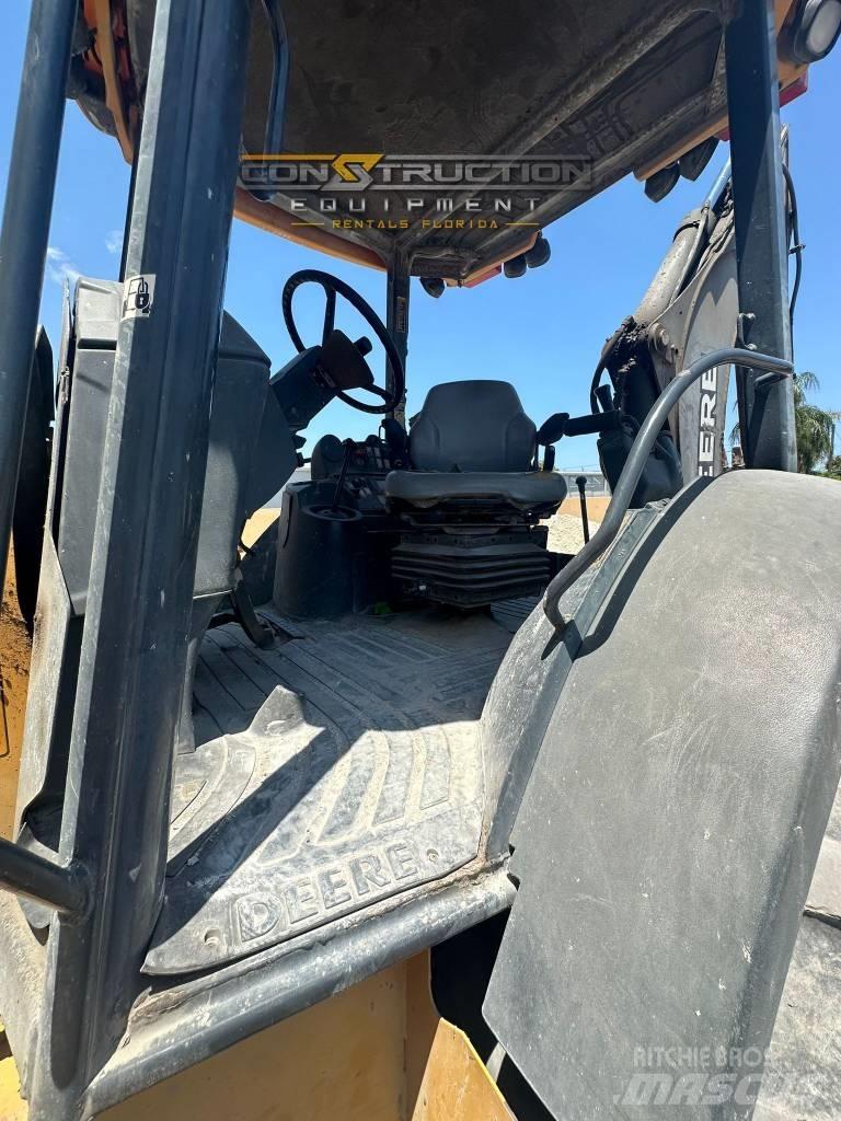 DEERE 410J Baggerlader