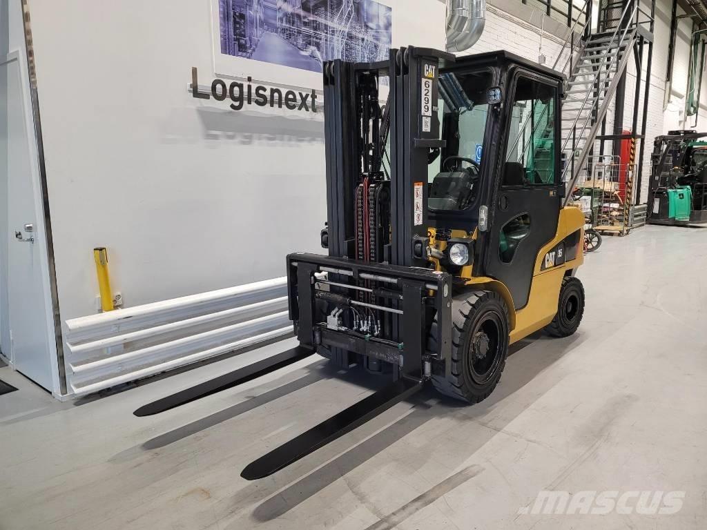 CAT DP 35 N Dieselstapler