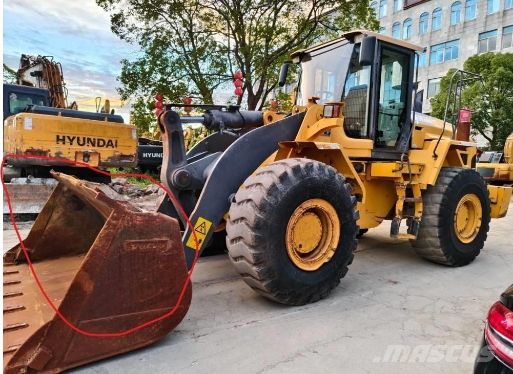 Volvo L 120 Radlader