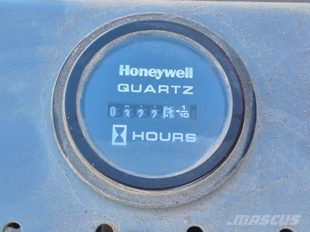 SkyJack SJ 4632 Scheren-Arbeitsbühnen