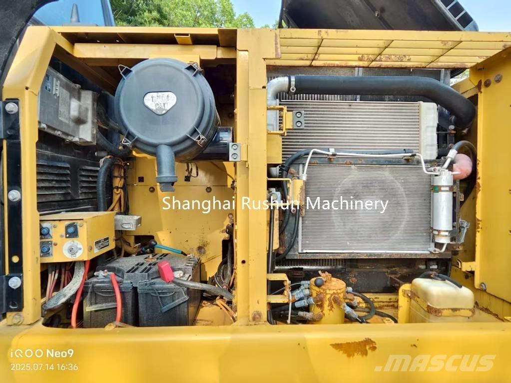 CAT 320 D Raupenbagger