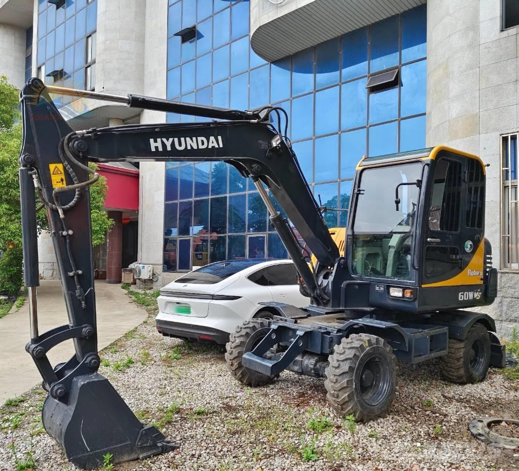 Hyundai 60 W VS Minibagger < 7t