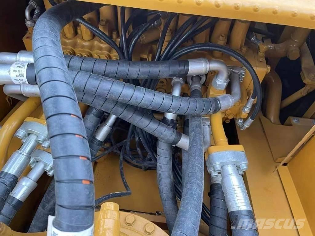 CAT 330 D Raupenbagger