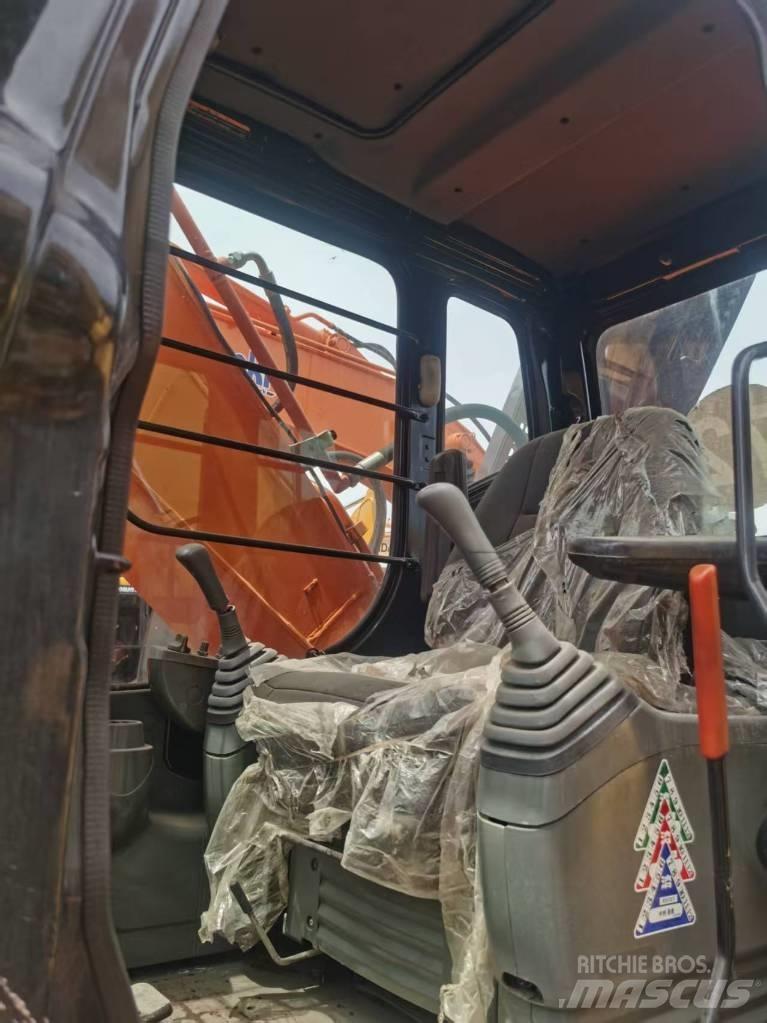 Hitachi ZX 200 Raupenbagger