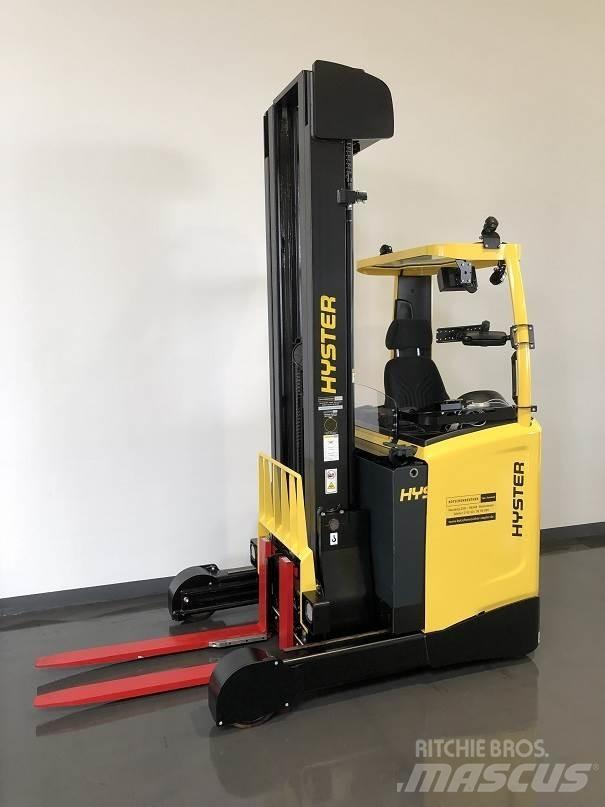 Hyster R1.6 Schubmaststapler