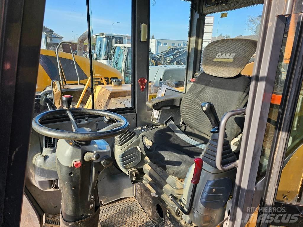 CASE WX 90 Mobilbagger