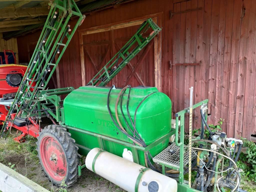 Moteska M2500 Anhängespritzen
