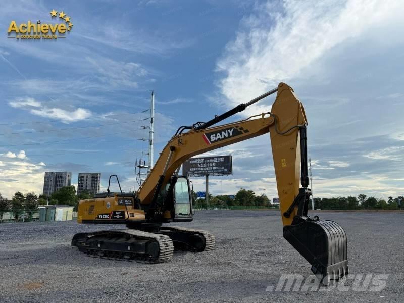 Sany SY235C Raupenbagger