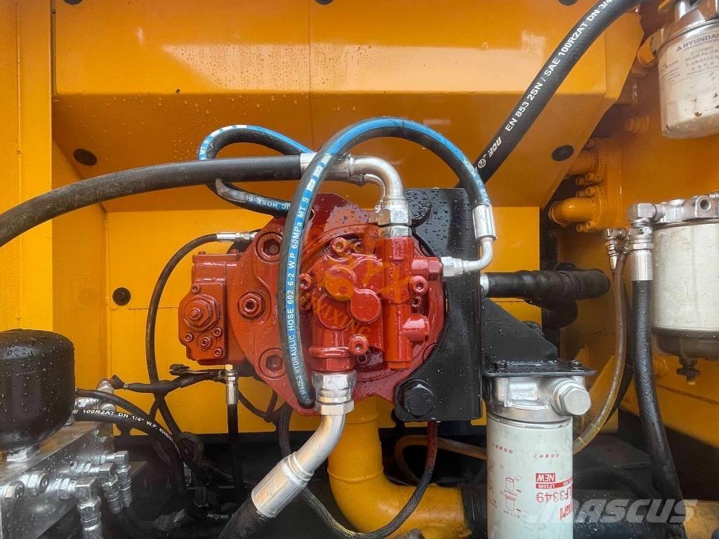 Hyundai R220LC-9 Raupenbagger