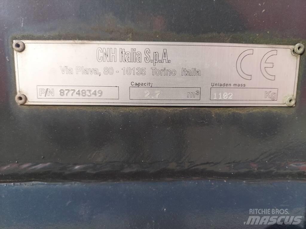 CASE 721 F Schaufeln