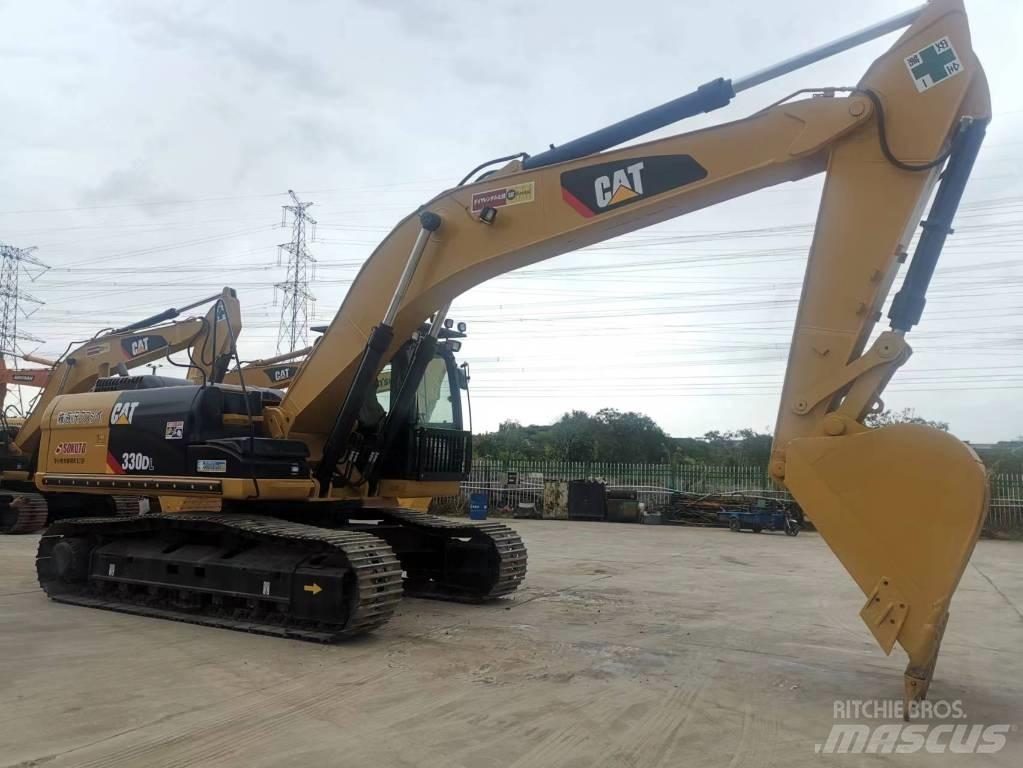 CAT 330 D Raupenbagger