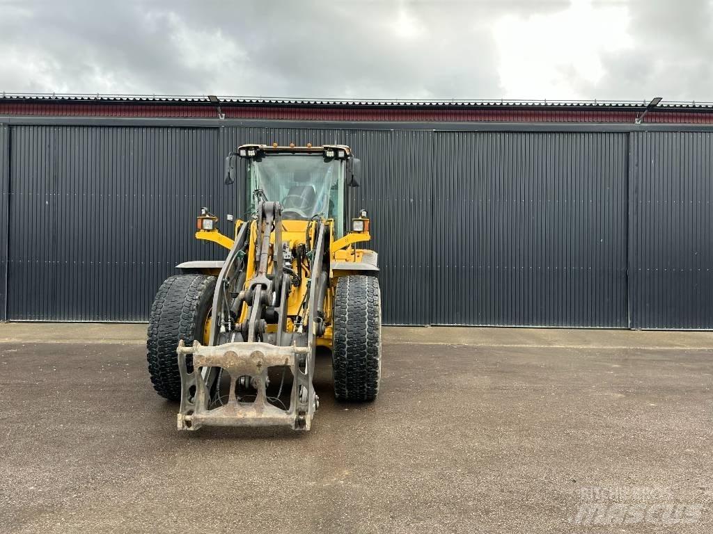 Volvo L 90 F Radlader