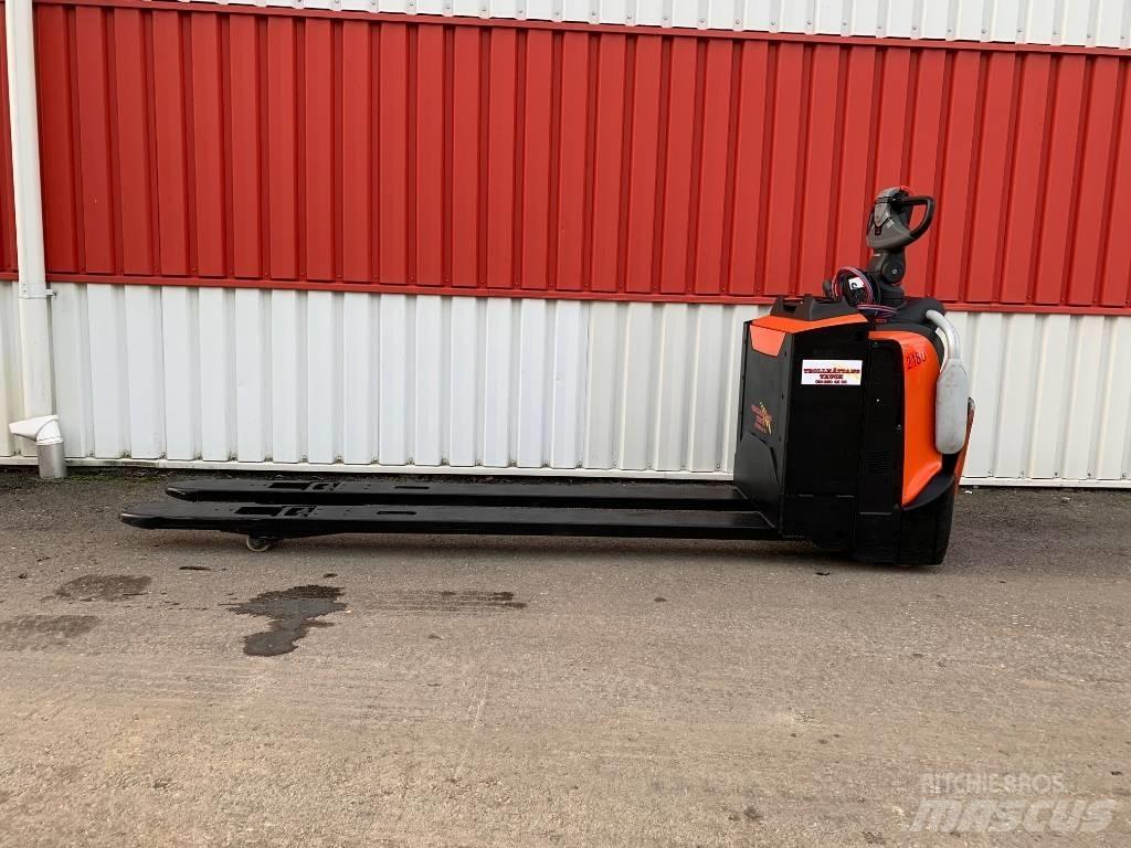 BT LPE 200 Gabelstapler mit Fahrerstand