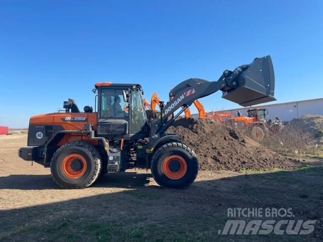 Doosan DL 200 Radlader