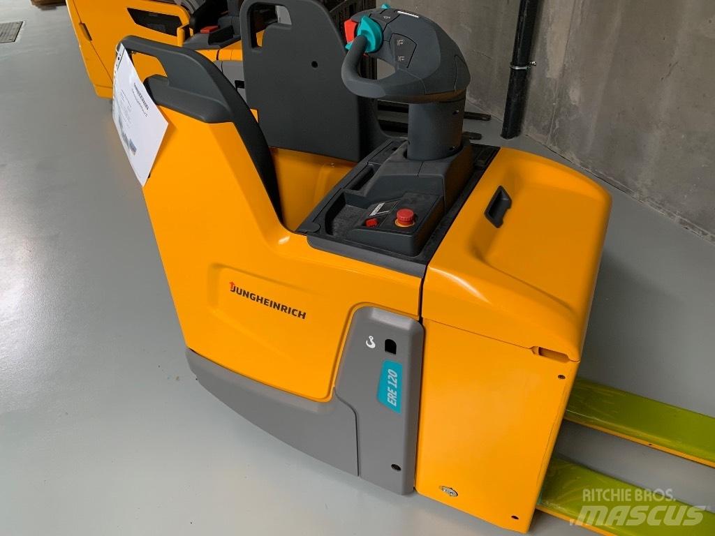 Jungheinrich ERE 120 Gabelstapler mit Fahrerstand