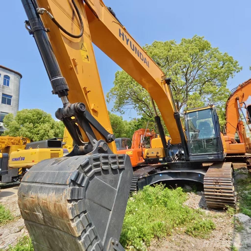 Hyundai 300LC-9S Raupenbagger